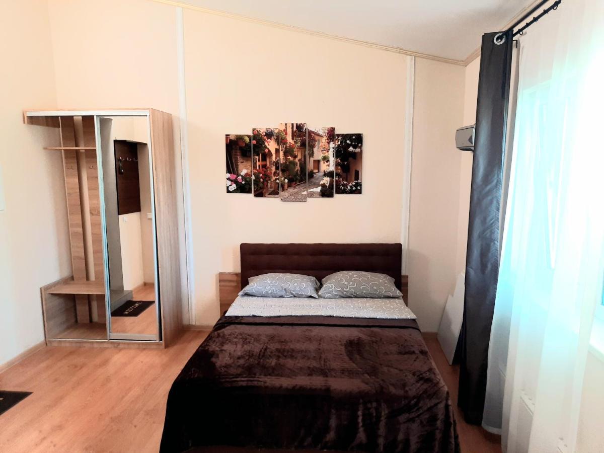 Studio apartments in center NEW 5 floor Ivano-Frankivsk Buitenkant foto